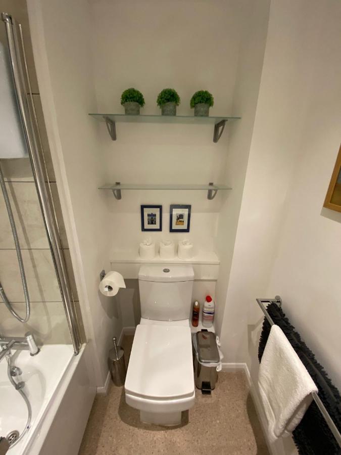 Grosvenor Pad - Lovely 2-Bed Flat - Free On Street Parking Bath Eksteriør billede