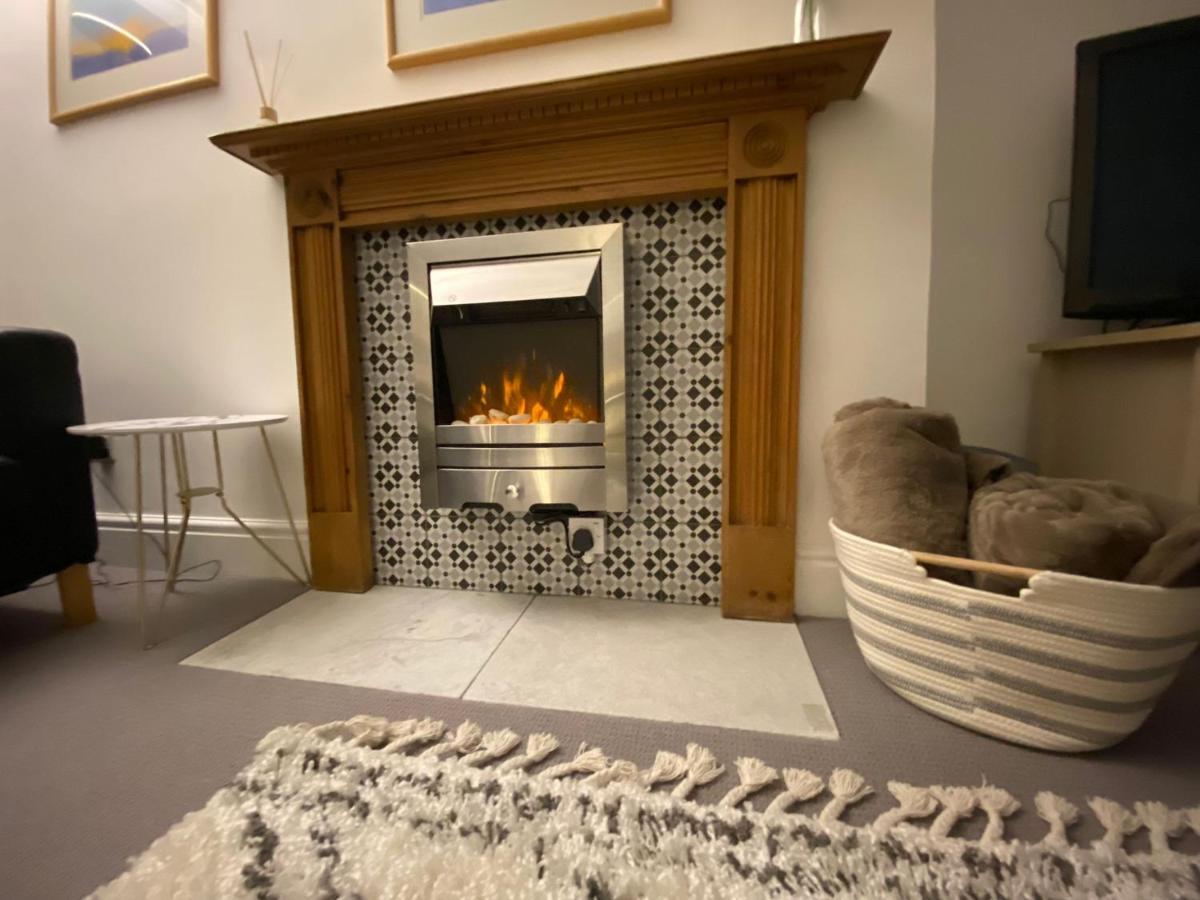 Grosvenor Pad - Lovely 2-Bed Flat - Free On Street Parking Bath Eksteriør billede