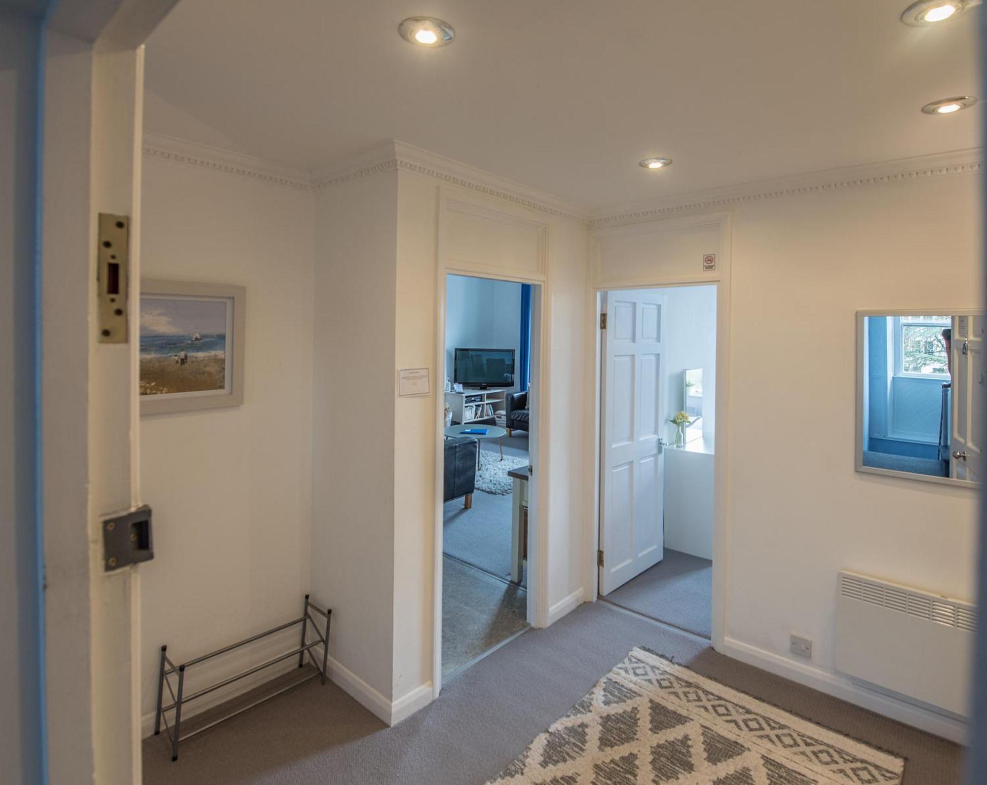 Grosvenor Pad - Lovely 2-Bed Flat - Free On Street Parking Bath Eksteriør billede
