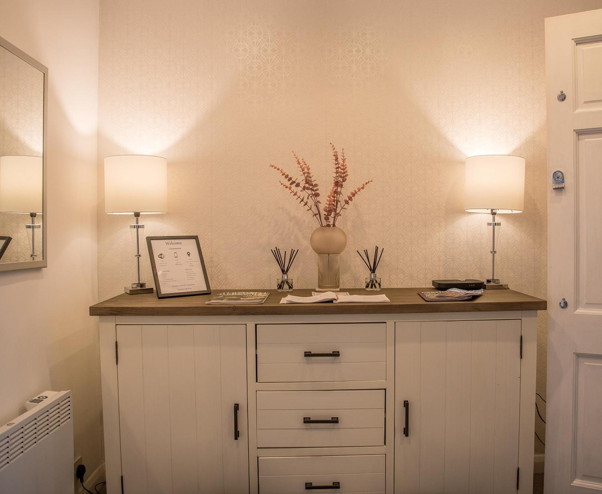 Grosvenor Pad - Lovely 2-Bed Flat - Free On Street Parking Bath Eksteriør billede