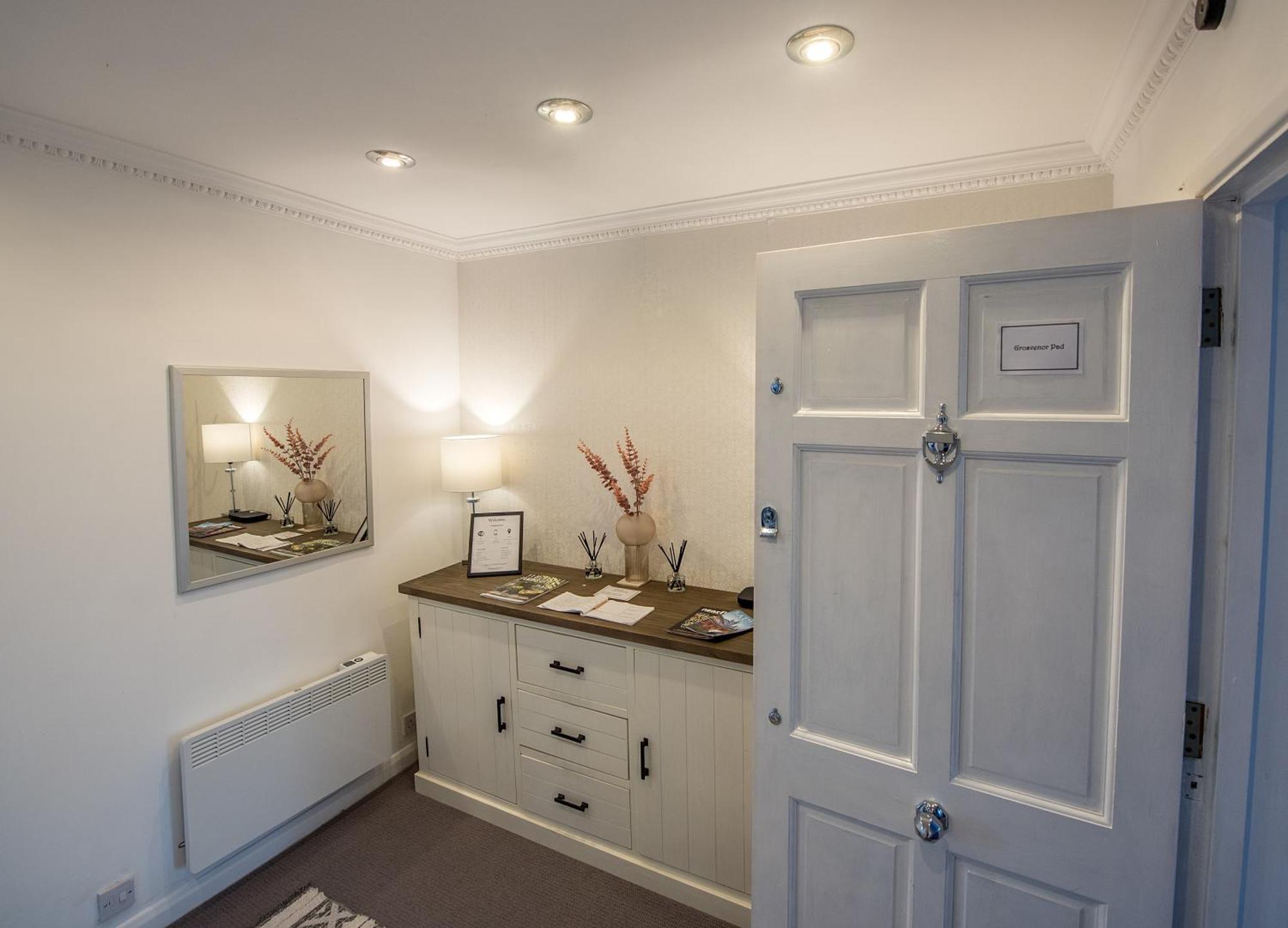 Grosvenor Pad - Lovely 2-Bed Flat - Free On Street Parking Bath Eksteriør billede